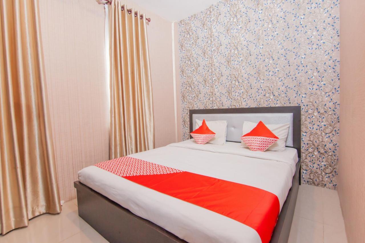 Oyo 2310 Residence 68 Пематансиантар Екстериор снимка