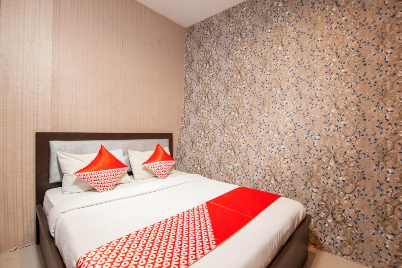 Oyo 2310 Residence 68 Пематансиантар Екстериор снимка