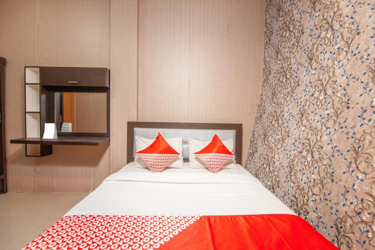 Oyo 2310 Residence 68 Пематансиантар Екстериор снимка