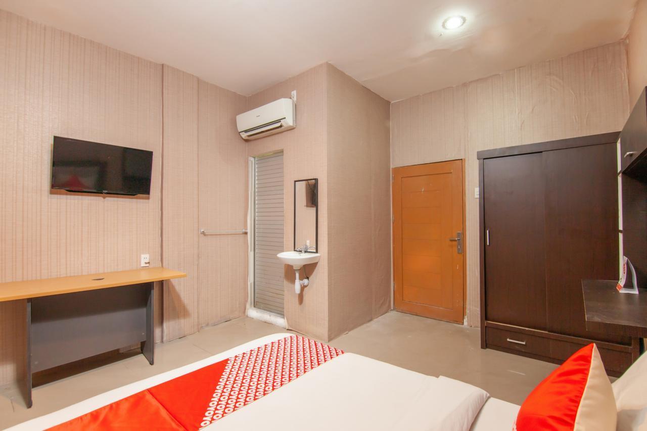 Oyo 2310 Residence 68 Пематансиантар Екстериор снимка